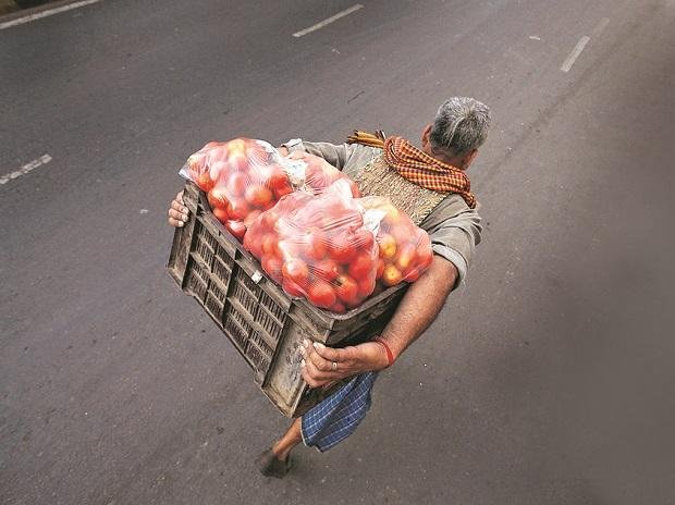 வரத்து குறைவு – தக்காளி விலை ரூ.70ஆக உயர்வு